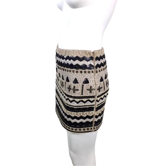DejaVu Sequin Mini Skirt Beige Black & Ivory size Small - Picture 5 of 13